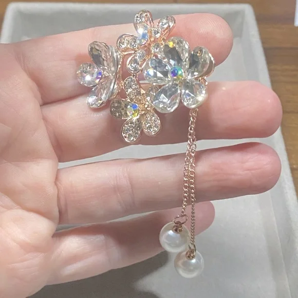 Sparkling Blossom Pearl Brooch With Aurora Borealis Crystals & Dangling Pearls - Picture 4 of 6